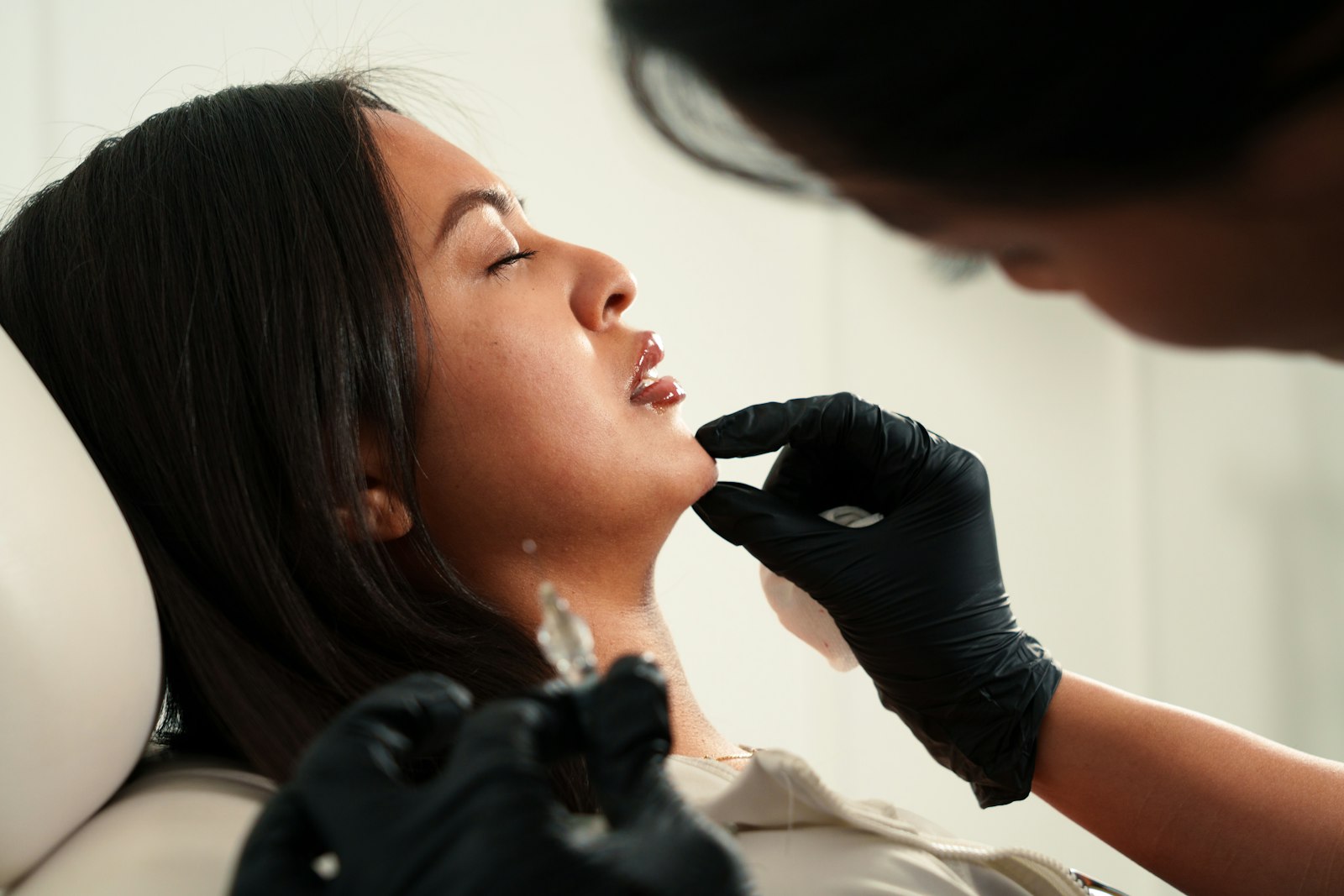 Procedimento de harmonização facial — foto ilustrativa temporária